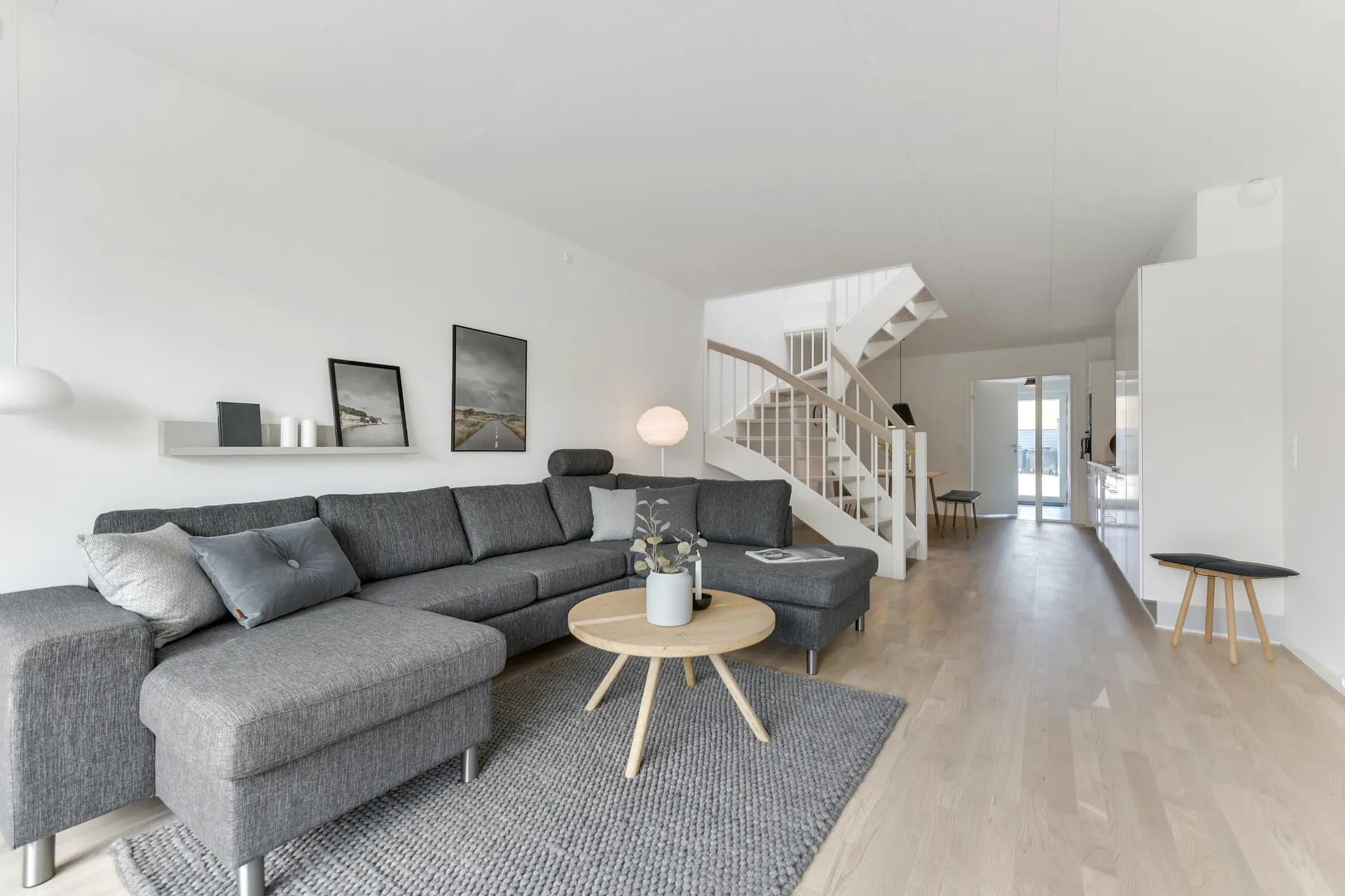 Stort og flot 4-værelses enderækkehus i Malling - 126m² med have - Foto 2