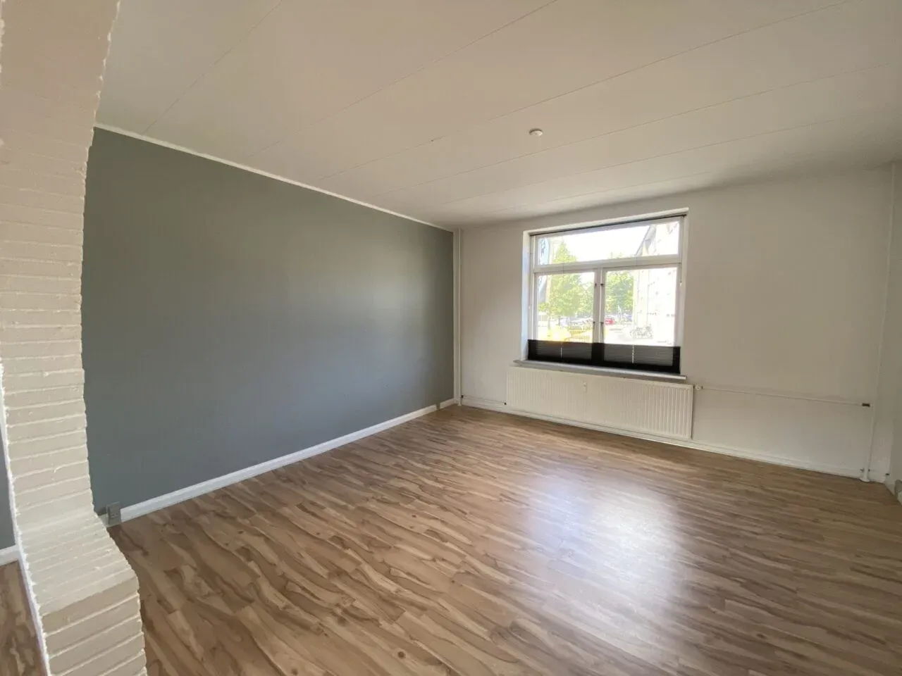 Stor 2-værelses lejlighed i Vestbyen med havneudsigt - Foto 3