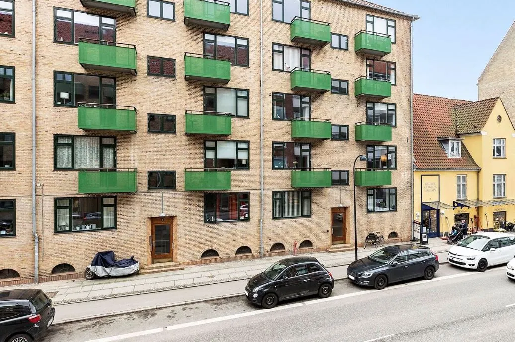 Nyistandsat 60m² Lejlighed med Altan | Charlottenlund - Foto 3