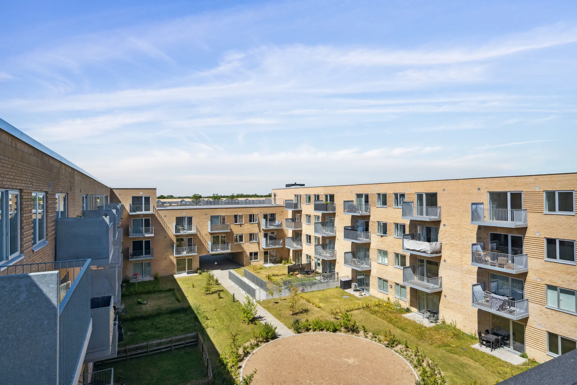 Moderne 2-værelseslejlighed med terrasse i Tilst - Foto 4