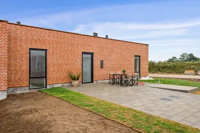 Moderne 4-værelses rækkehus med have og parkering - Vonsild Bakke, Kolding