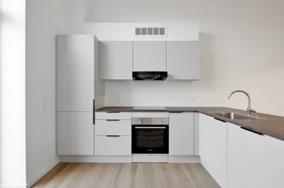 Rummelig 3-værelses lejlighed med vestvendt terrasse i Aalborg