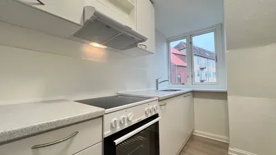 Renoveret 2-værelses central lejlighed med altan - Randers