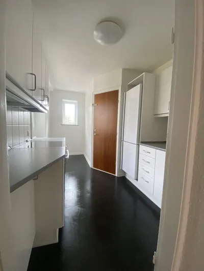 Lys 2-værelses lejlighed med fransk altan - central beliggenhed i Randers