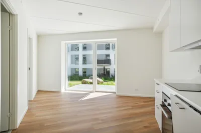 Moderne 2-værelseslejlighed i Risskov med altan/terrasse