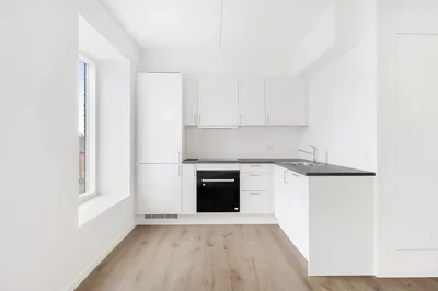 Stilfuld 3-værelses lejlighed med terrasse i centrale Frederikssund